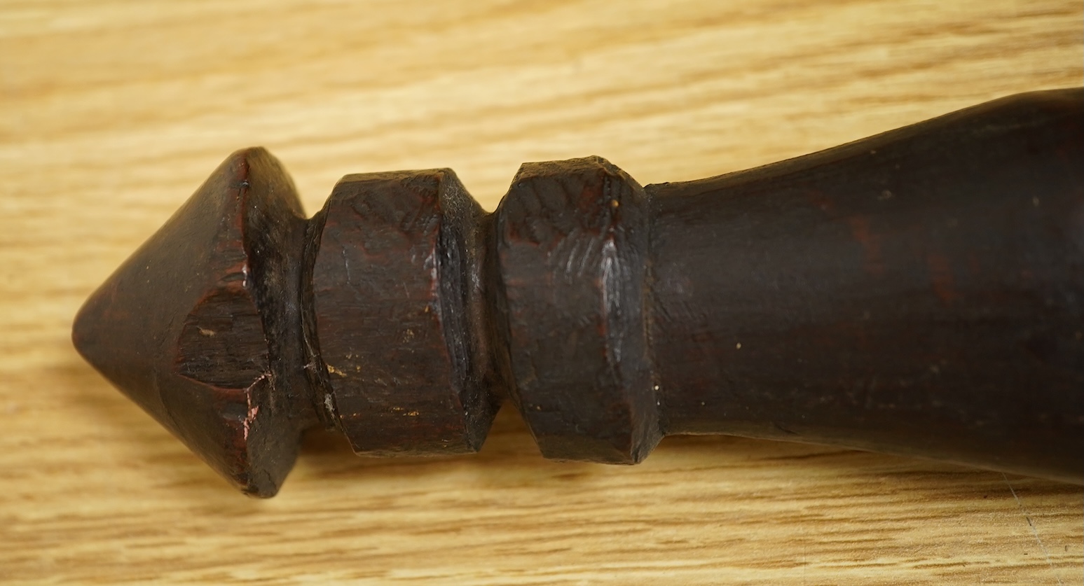 A Polynesian fighting club, 105,5cm long